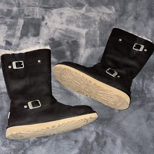 Girl UGGS